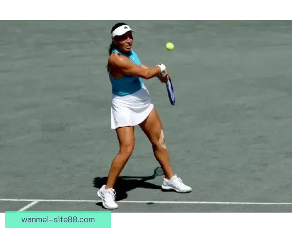 乌女将逆袭凯斯闯入决赛挑战佩古拉能否一黑到底